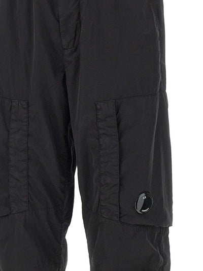 C.P. Company - pantalon à poches cargo