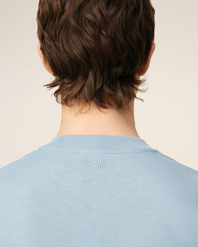 AMI PARIS - Tee-shirt bleu ciel à petit logo noir