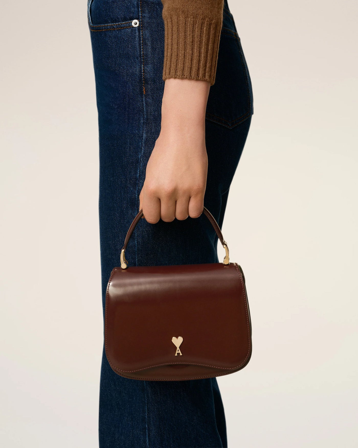 AMI PARIS - Sac top handle Paris Paris en cuir glacé