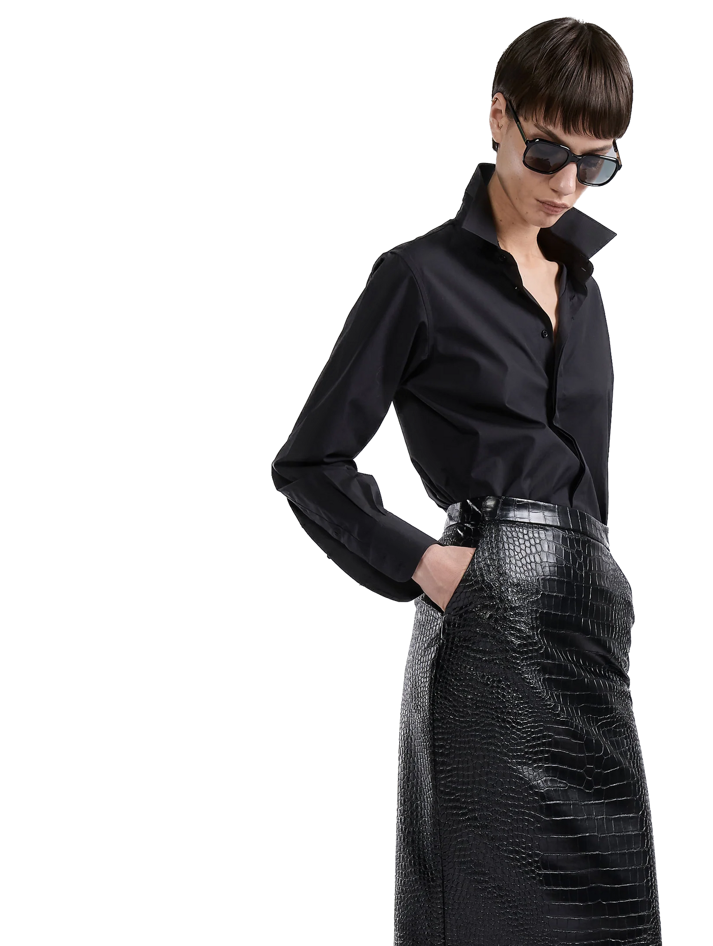 BARBARA BUI - Jupe crayon en cuir vegan embossé croco noir