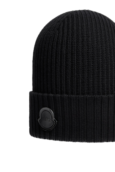MONCLER GENIUS - Bonnet en laine Moncler x EE72 par Edward Enninful
