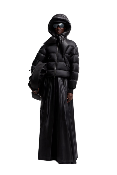 MONCLER GENIUS- Doudoune courte Blas Moncler x EE72 par Edward Enninful