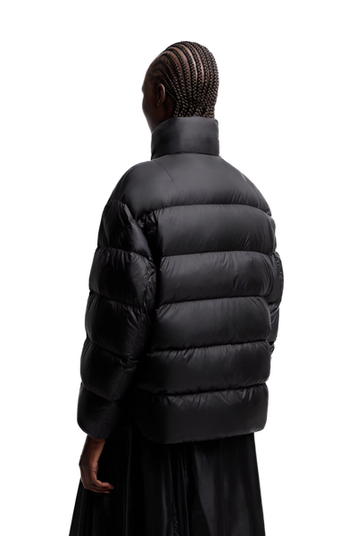 MONCLER GENIUS- Doudoune courte Blas Moncler x EE72 par Edward Enninful