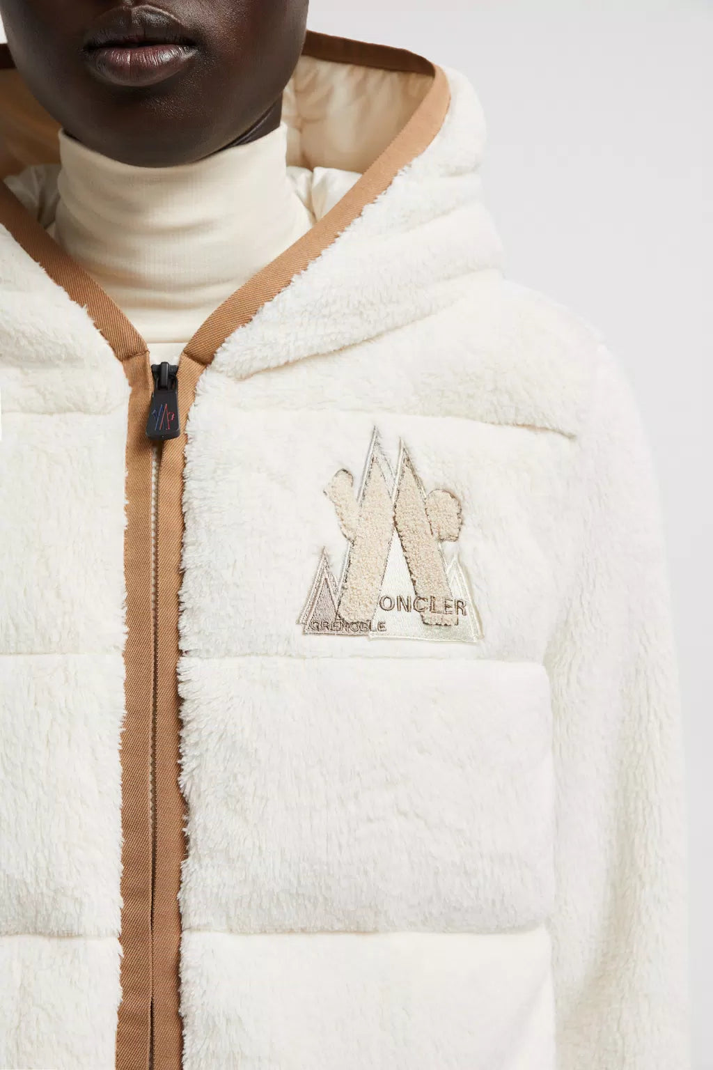 MONCLER - Cardigan zippé matelassé