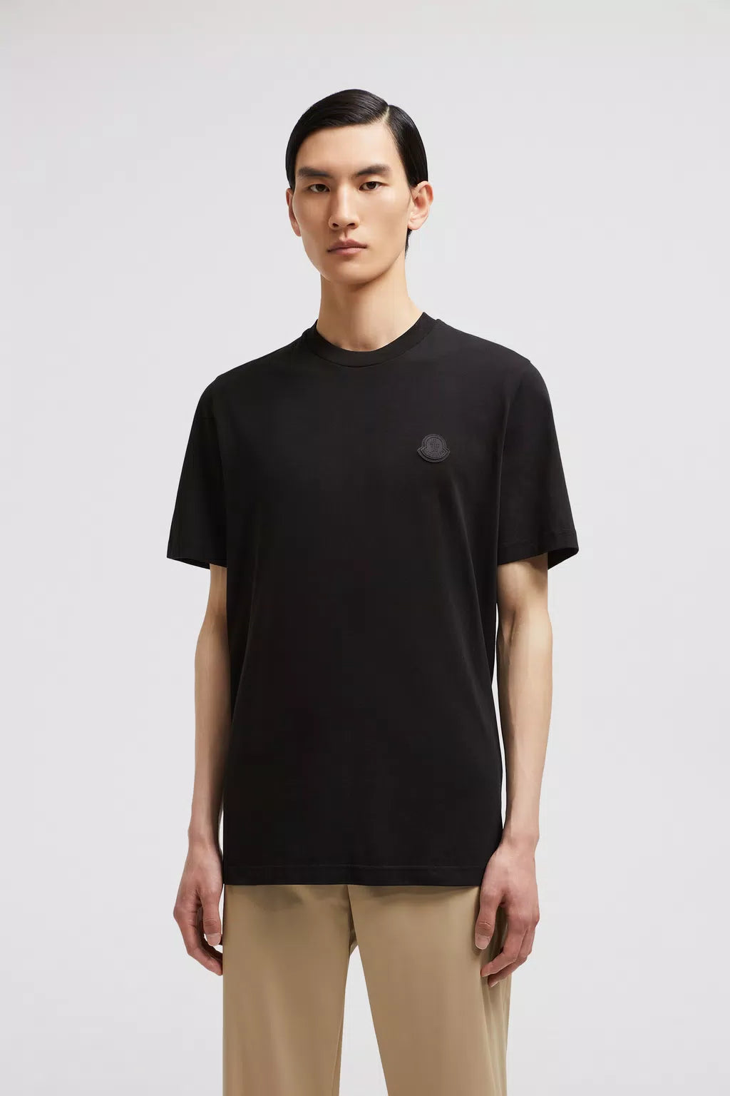 MONCLER - T-SHIRT NOIR LOGO CUIR