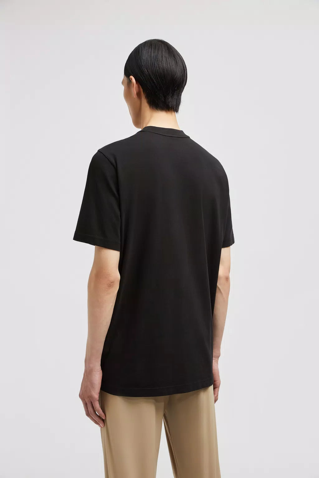 MONCLER - T-SHIRT NOIR LOGO CUIR