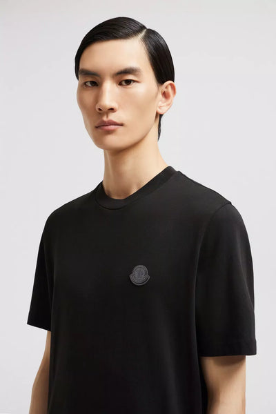 MONCLER - T-SHIRT NOIR LOGO CUIR