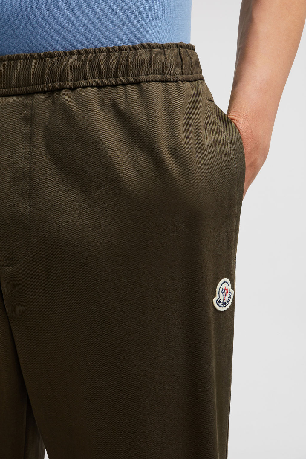 MONCLER - PANTALON EN GABARDINE