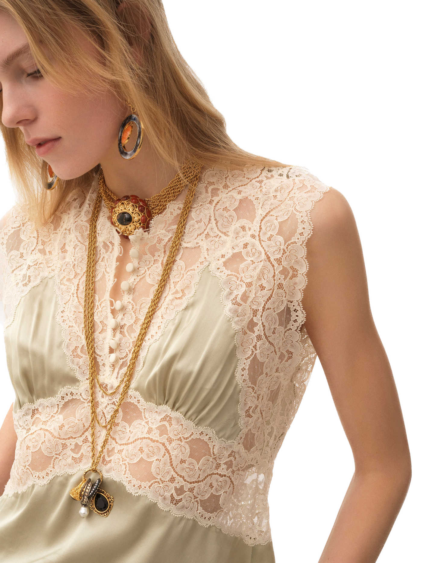 CHLOÉ - Top col V en satin de soie et dentelle
