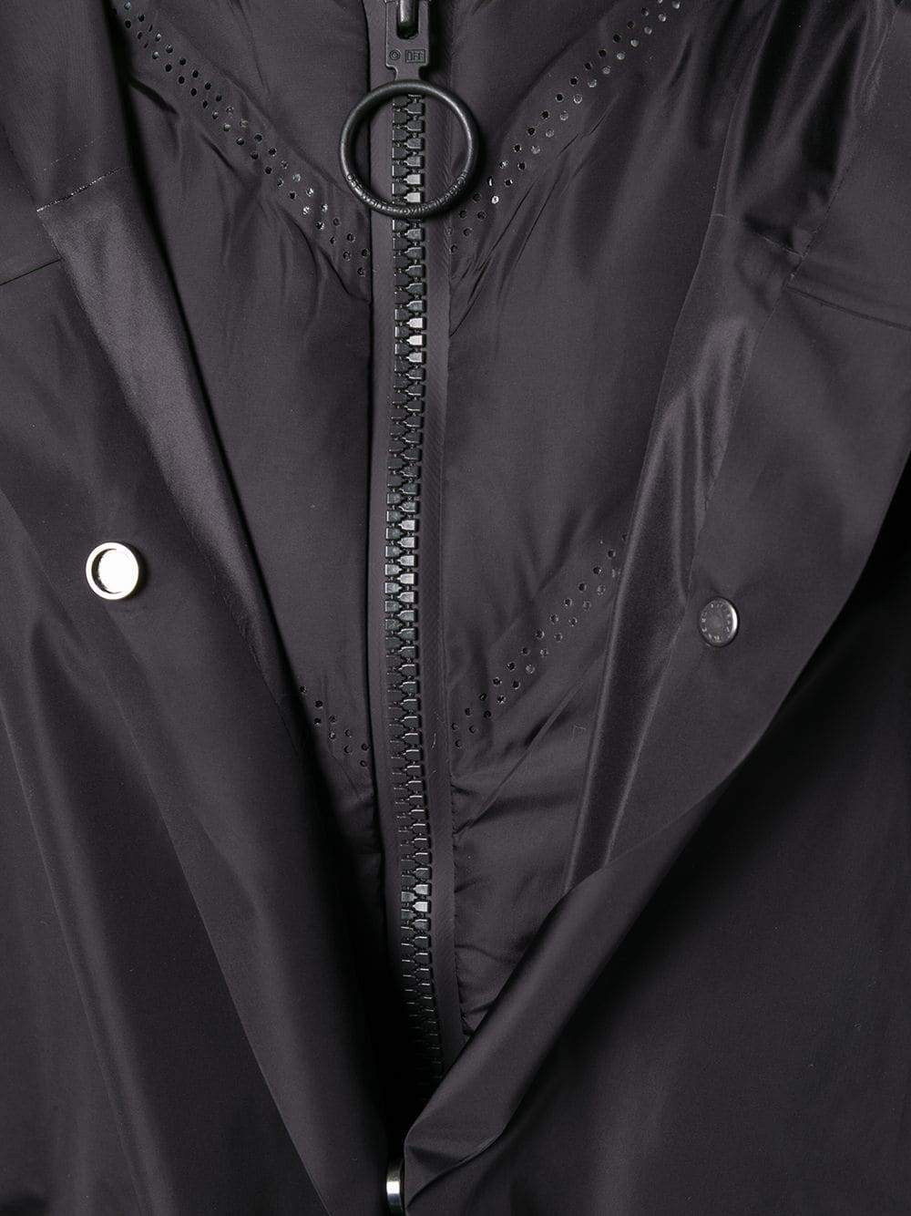 first-femme-aix-offwhite-manteau-noir